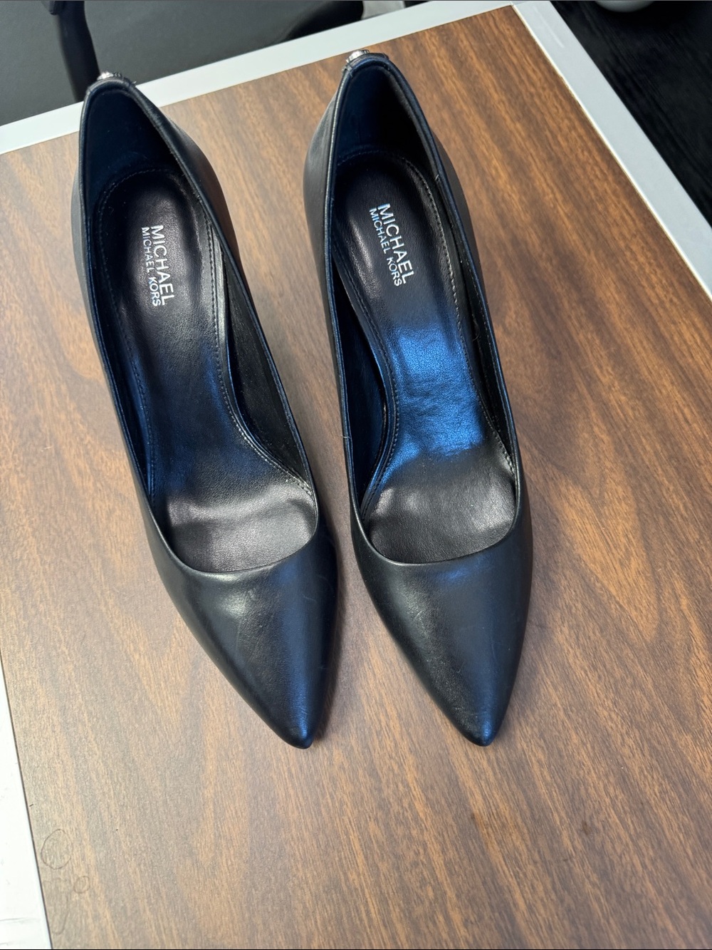 MICHAEL Michael Kors Black Pointed-Toe Leather Heels